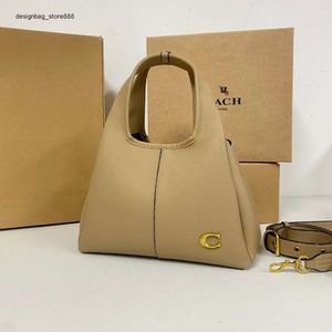 حقائب اليد الأنيقة من أفضل المصممين الجديد تشاو كو حقيبة عائلية للسيدات