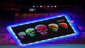 Vassoio luminoso a LED con logo personalizzato Vassoio in plastica per vassoio portaoggetti per tabacco Piatto da portata per fumatori ricaricabile AHD7857008908