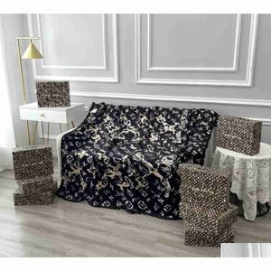 Designer Lettera C Stile Coperta morbida di alta qualità Scialle di flanella di grandi dimensioni 150X200 cm Moda Viaggi Home Office Nap Bl Dhysy 240314