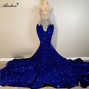 Vintage glittrande formella klänningar ren o-hals lyxiga silverkristaller Diamond Sequin Mermaid Black Ladies Prom Party klänningar