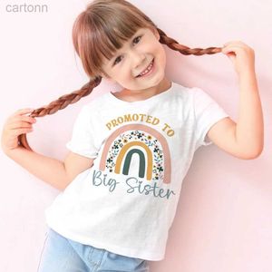 Camisetas promovidas para irmã mais velha com estampa de arco-íris, anúncio de bebê, camiseta para meninas, camisetas infantis, camisetas para crianças pequenas, roupas de verão ldd240314