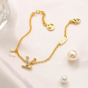 Never Fading 18K Gold Plated Luxury Brand Pendants Necklaces Stainless Steel Letter Choker Pendant Designer Necklace