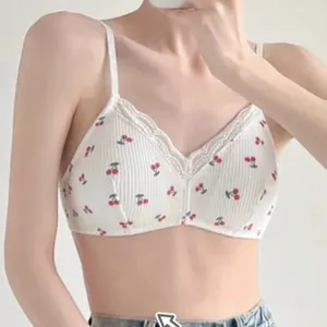 Bras Korean Simple Lace Cherry Print Seamless Girl's Bra Cute Gathered Thin Breathable Wire Free Elastic Comfortable Lingerie