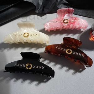 Grampos de cabelo barrettes designer garra clipe com diamante água diamante carta ornamento de cabelo rede vermelho mesmo estilo garra clipe ae1b