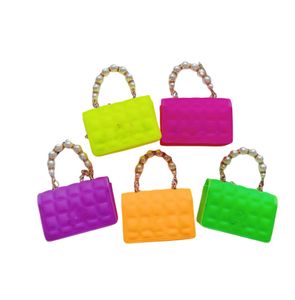 Luxury Kids Jelly Handbag Ins Girls Pearl Chain Square Bags Designer Children Silicone Messenger Princess Bag A7172