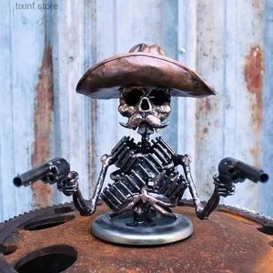 Dekorativa föremål Figurer Bil Hood Ornament Skull Dashboard Decoration Dålig metallskelettstaty Handgjorda COWBOY Skull Automobile Accessories T240