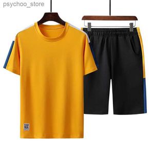 Herrspår 2023 Ny sport T-shirt Set Mens Shorts 2-stycken Matchande Set Herr T-shirt Track Sweater 3171 Q240314