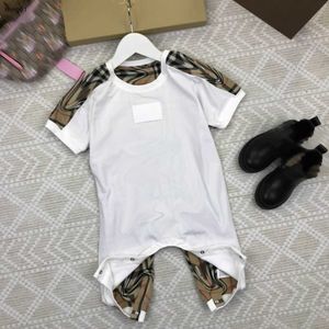 Brand Toddler Jumpsuits krótkie ubrania dziecięce Rozmiar 52-100 Nowonarodzony kombinezon pełzający splicing w kratę wzór niemowlęcy 24MAR