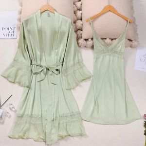 Mulheres Sleepwear Sexy Lace Nightwear 2 Pcs Robe Terno 2024 Chemise Nightgown Set Mulheres Rayon Casa Roupas Aconchegantes Loungewear Lingerie