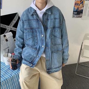 Instagram 레트로 데님 재킷 남자의 한국 버전 트렌드 2024 스프링과 가을 홍콩 스타일의 학생 옷깃 재킷을위한