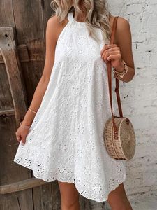 البلوزات النسائية الأنيقة الفستان الصغير الصيف أبيض بلا أكمام ، فساتين قصيرة أنثى للمرأة ملابس أنيقة 2024 سنة