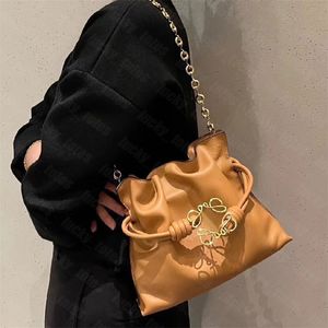 Women Designer Handbags With Brooch Flamenco Drawstring Bag Luxury Crossbody Bags Winding Knots Purse Chains Shoulder Bag