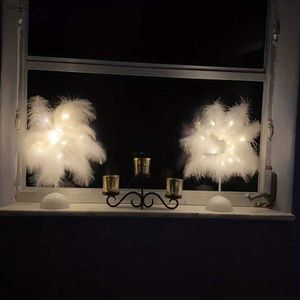 Lâmpadas de mesa 1pc Feather Table Lamp Bedroom Lâmpada decorativa interna Presente romântica Lâmpada de aniversário Lâmpada de penas Tabela noite lâmpada de dia dos namorados