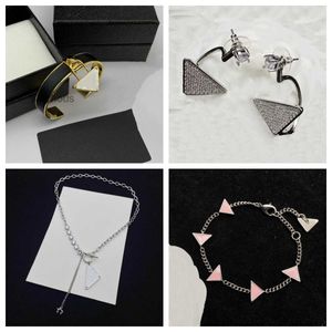 Designer Necklace New Fashion Top Look Hot-selling Brand Pendant s Earrings Bracelet Jewelry Gifts for Women Anniversary Birthday Wife Mom Girlfriend