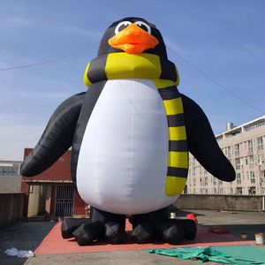 Atacado personalizado 33 pés de altura gigante inflável Chad o pinguim para decoração de Natal ao ar livre