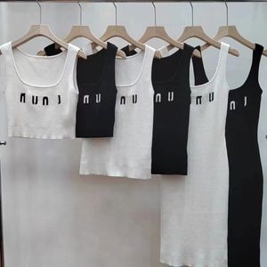 Tank Top Designer Tank For Women grils croptop Summer Hot style Short Tank letter printed Vest Sleeveless comfortable T-shirt for Women Sleeveless tank tops