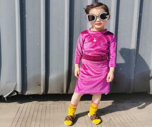 女の子のベルベット衣装2020秋の子供タートルネックスリークォータースリーブTシャツレターベルトスカート2PCSデザイナーブランドキッズクロージ