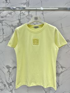 LOEWE2024 Marca de designer 2024 Primavera / Verão Nova Carta de Contas Versátil Simples Camiseta camisa amarela roupas femininas Camisa de algodão Camiseta de verão Presente de aniversário