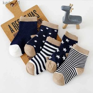 Barnstrumpor 5pairs/Lot 2023 Baby Socks for Kids Girls Boy Cotton Stripe Cartoon Animals Summer Toddler Sticked Socks Newborn Bebe Clothes YQ240314