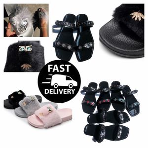 2024 Designer Sandaler Kvinnor Läder Casual Shoes Roman Sandals Flat Heel Diamond Woven Buckle Slippers Gai Top Quality