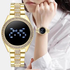 Zegarek na rękę Luksusowe kobiety LED Watches Bransoletka Diamentowa Bransoletka ze stali nierdzewnej Zegarek do łańcucha do różowego złota sukienki swobodny kwarc