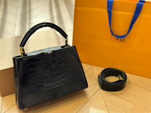 Luxur Designer Crocodile Skin Ladies Bag Women mode shopping Satchels axelväskor handväskor crossbody messenger väskor totes purses plånbok portfölj ryggsäck