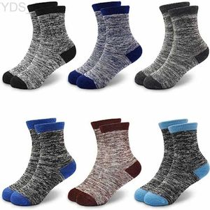 Çocuk SOCKS 6 Çiftler Boyboylar Kalın Çoraplar Çocuk Kış Termal Çoraplar Çizgili Yürüyüş Sıcak Boot 3-14 Yıllık Erkek Kız Kızlar YQ240314