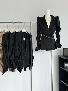 Женские блузки в стиле ретро с v-образным вырезом, весна-лето, элегантные офисные женские однотонные рубашки, повседневные атласные рубашки с поясом-цепочкой