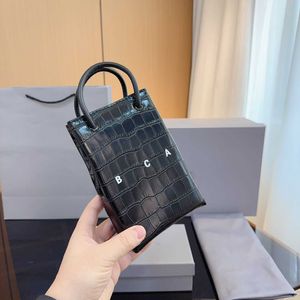 Designer B Brand Mini Doodle Mobile Phone Bag Oil Wax Leather Shoulder CrossBody Bags Coin Purse Women Luxury Handbags Tote Classic Female Purses 240315