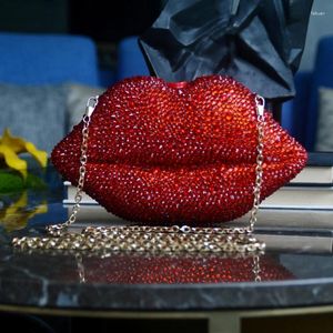 Axelväskor kvinnor läder läppar-formade kvällskoppling purses crossbody vintage bankett handväska middag väska