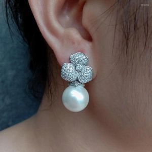 Brincos KKGEM Cz Pave Flor Forma 14mm Branco Mar Shell Pérola Strass Banhado A Ouro Moda Feminina Moderna