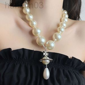 Desginer Viviane Weswoods jewelry Viviennes Westwoods Fashionable Empress Dowager Xi exaggerates Saturn necklace giant pearl threedimensional water droplet pe