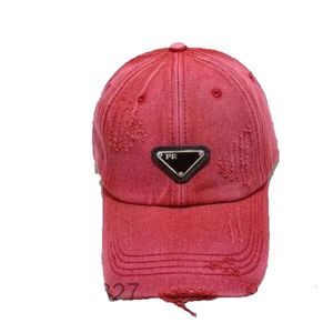 Cappellini firmati Stile coppia Etichetta laterale Colore caramella Gronda curva Baseball Parasole Protezione solare Lingua d'anatra Cappello da equitazione per esterno Sun Bowl 20152T