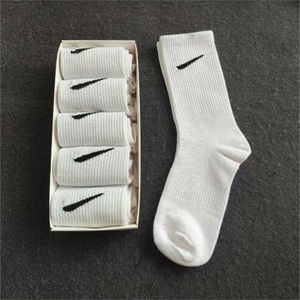 Mens Sock Designer Sport Sock Calcetines Largos Disigner Sock for Woman Stocking Pure Cotton Sports