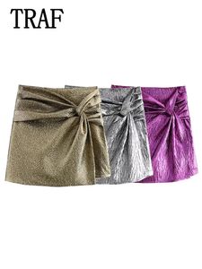 TRAF Donna Minigonna con nodo dorato Pantaloncini a pieghe a vita alta per pantaloni corti eleganti da donna 240227