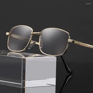 Sonnenbrille Mode Männer Glaslinse Metall Lesen Presbyopie Brille Anti-Müdigkeit mit 1,0 1,5 2,0 2,5 3,0 3,5 4,0