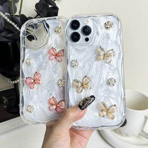 Sevimli 3D Kelebek Gül Çiçeği Yumuşak TPU Kılıflar İPhone 15 Pro MAX 14 PLUS 13 12 11 XR X XS Max Dalga Yan Moda Bling Damlama Tutkal Krem Şok geçirmez Cep Telefonu Kapağı