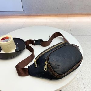 Luxury Bumbag prägling Belt Bag Fanny Pack Designer Bum Chest Yoga Bag Handväska Kvinnor Män axelkors Kropp Läder Midjepåsar Sling Handväskor Fashion Wallet Wallet