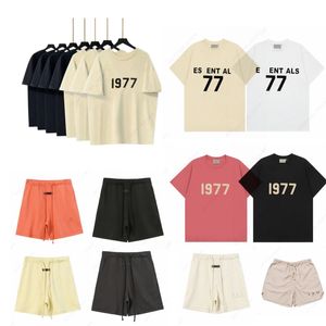 2024 Verão Designer Camiseta ESS 1977 Marca EssentiallsT Camisa Casual Confortável Respirável Meia Manga Top Fashion Shorts Cool Essentialsweatshirts