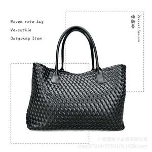 토트 백을위한 Botteg Venet High End Bag.