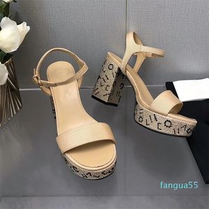 Chunky Platform Sandals Heel Diamond Decoration Buckle Open Toes Women's Designers Leather Outsole Evening Party Shoes Size 35-41