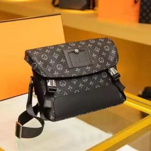 Tasarım Sprinter Çanta Omuz Çantaları Erkekler Kadın Üçlü 3 Parçası Set Pochette Cross Vücut Sırt Çantası Erkek Tuval Tuval Kayışları Crossbody Messenger Çantalar Alışveriş Çantaları