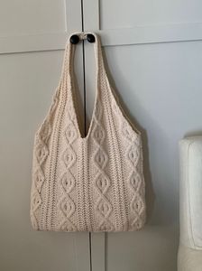 Designer handväskor sommar ny vintage handvävd strandpåsar ull stickade ihåliga ut flera färger tote väskor sick zag mönster handväska kvinnor mode tote shopping väska