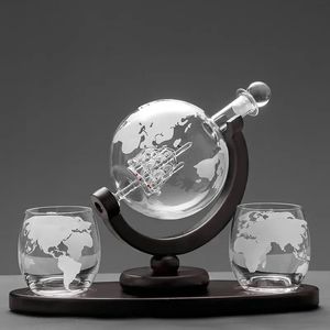 Whiskey Glass Set Crystal Globe Liquor Carafe for Whisky Vodka Sailboat in Decanter with Finished Wooden Stand Bar Tools Cup 240304