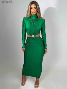 Podstawowe sukienki swobodne Mozision Elegancka pusta pustka Seksowna sukienka maxi dla kobiet jesienna zima nowe golf długie rękawy Bodycon Club Club Evening Dressl2403