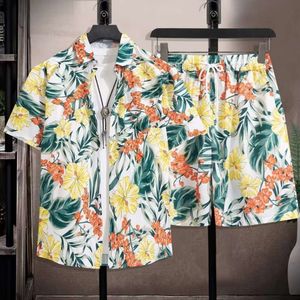 Designerdräkt Hawaiian Seaside Vacation Set Mens Löst passande Casual Par Trendy Brand Short Sleeved Floral Shirt Beach Two-Piece J835