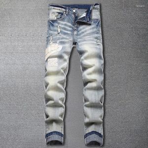 Erkek kot tarzı erkekler mavi sıkıntılı beyaz mektup işlemeli modaya uygun küçük ayak elastik ince pantolon denim pantolonlar homme