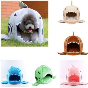 Mats Shark Mouth Pet Dog Bed Cat House Plush Bed Semenclosed Cat Nest för djup sömnkomfort i Winter Puppy Kitten Soft Cage