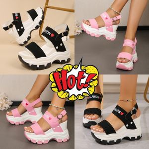 Toppkvalitet Nya tofflor Buckle Strap Wedge Heel Sandaler för kvinnor Summer Lightweight Platform Sandaler Kvinna Non Slip Shoes Gai EUR 35-43