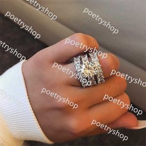 Bandringe Ins Top Verkauf Atemberaubender Luxusschmuck 925 Sterling Silber Princess Cut Weißer Topas CZ Diamant Stapel Ewigkeit Frauen Ehering Ring Geschenk 2024